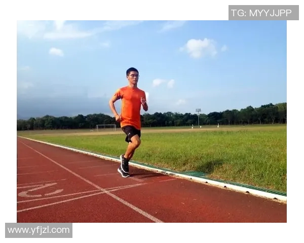 广州足球队的耐力之道:从体能训练到比赛表现的全面解析 广州足球队的耐力之道:从体能训练到比赛表现的全面解析